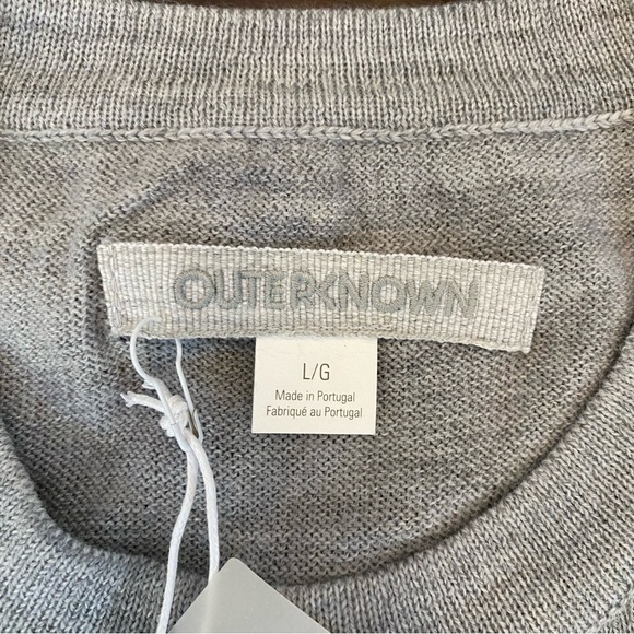 New with Tag Outerknown Mens 100% Merino wool Long Sleeve sweater size L - Picture 2 of 6